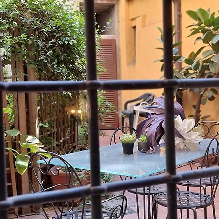 Pantheon, Campo De Fiori Mini Garden Apartment Rome Luaran gambar
